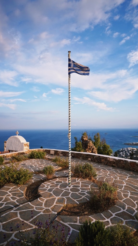 Sonnenuntergang an der St. Antonios Monastery auf Paros