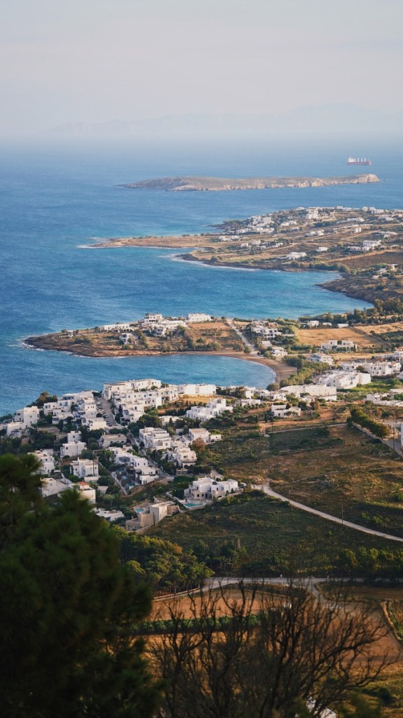 Blick auf Piso Livadi, Paros